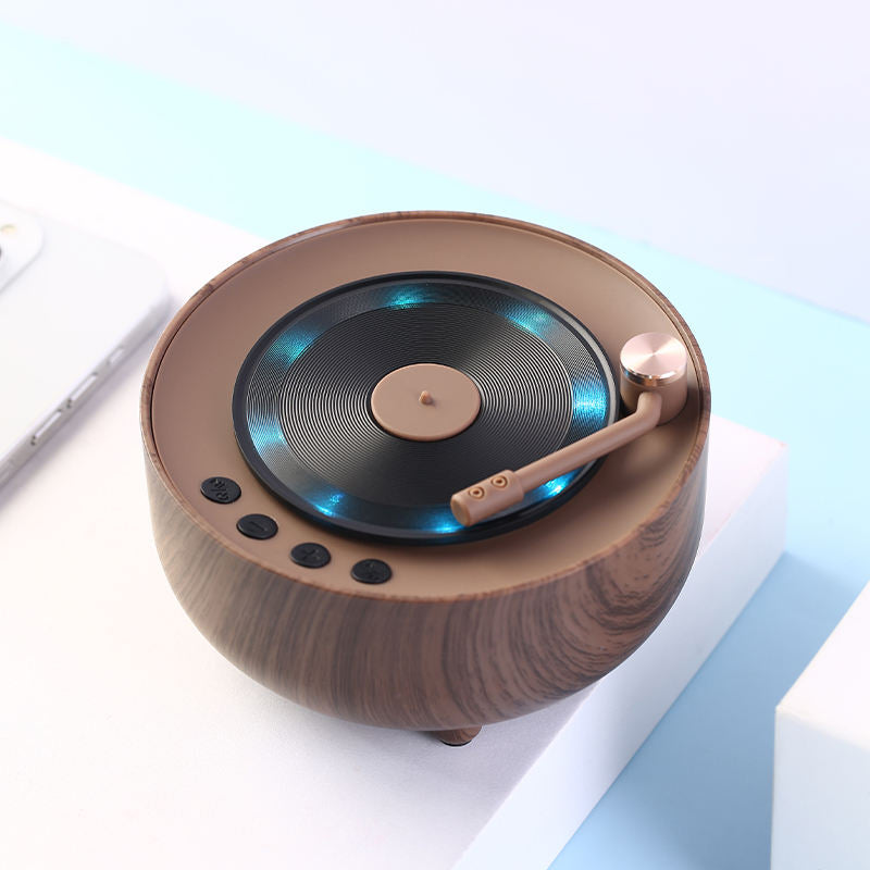 Round retro bluetooth battery speaker