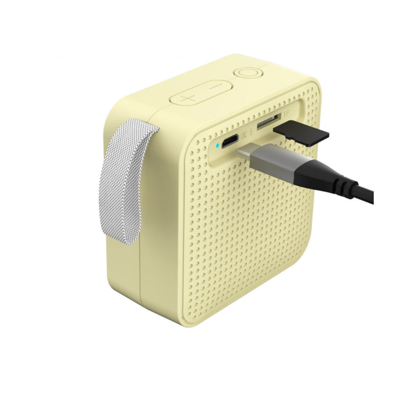 Wireless mini speaker with phone function