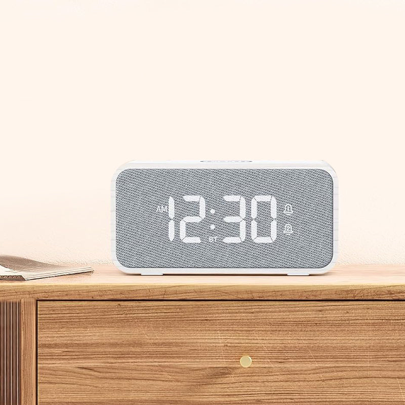 Wooden bluetooth speaker with time display