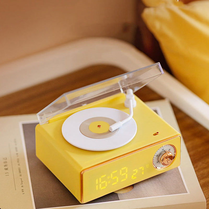 Retro wireless bluetooth speaker with time display