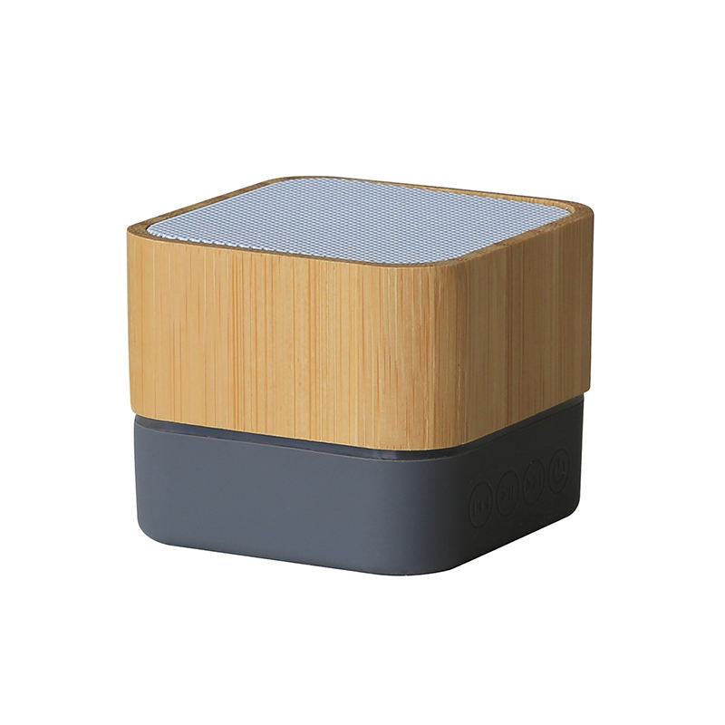 Rechargeable wireless subwoofer speaker